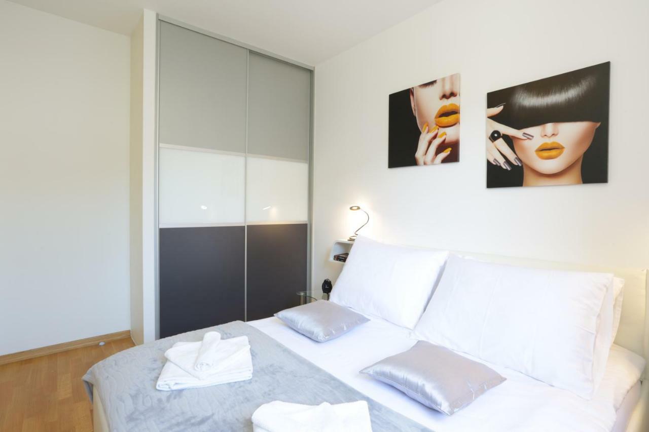Apartment Rio Подстрана Екстериор снимка