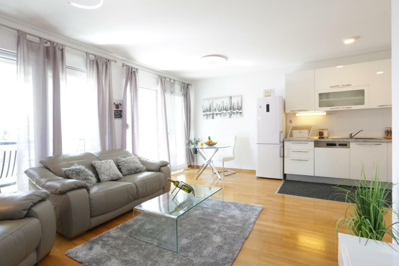 Apartment Rio Подстрана Екстериор снимка